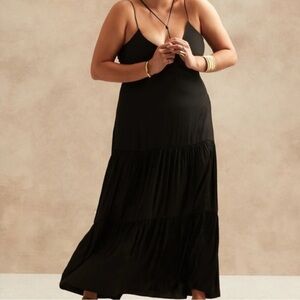 Banana Republic Tiered-Hem Maxi Dress in Black SIZE 8